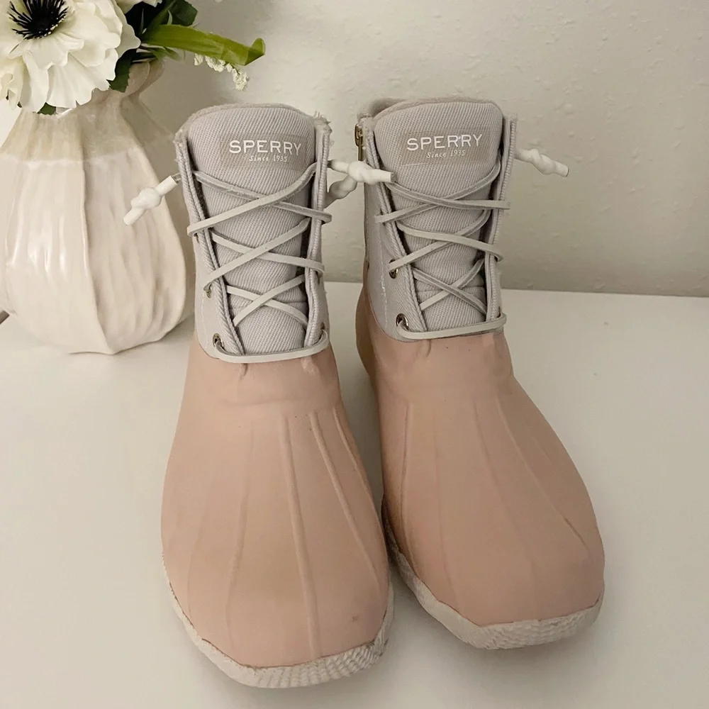 Sperry Saltwater Waterproof Rainboot, Size 9
